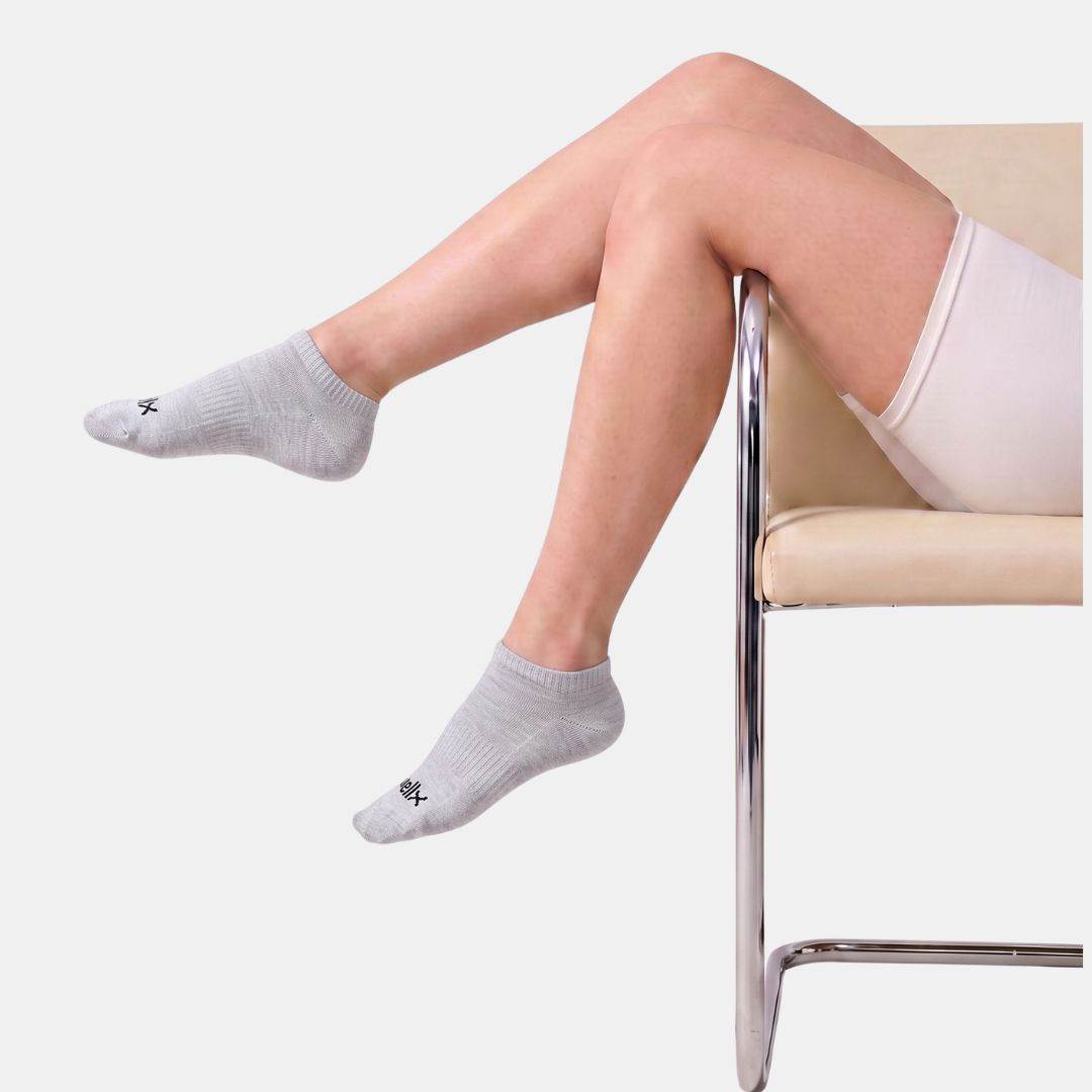 Grey Street Ankle Socks