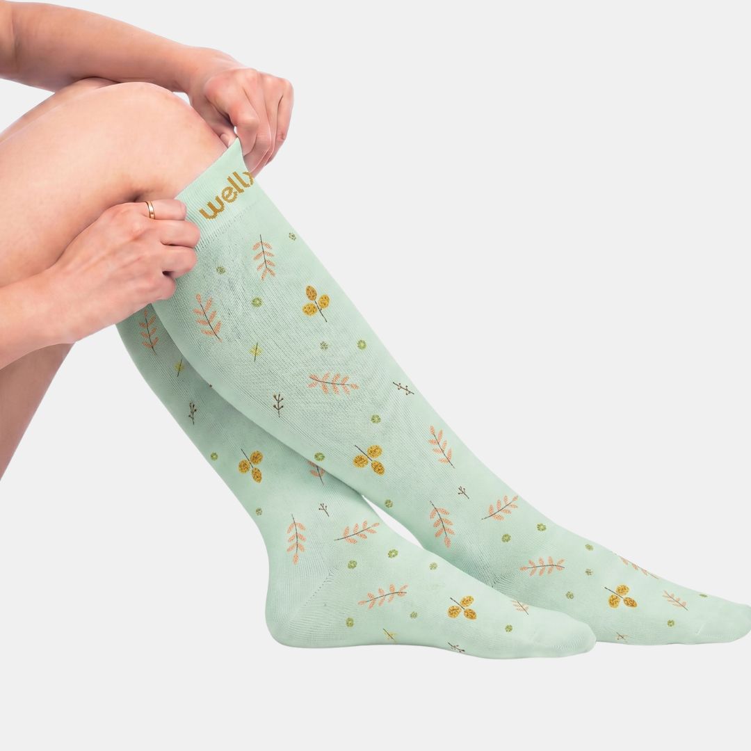 Leaves Mint Compression Socks